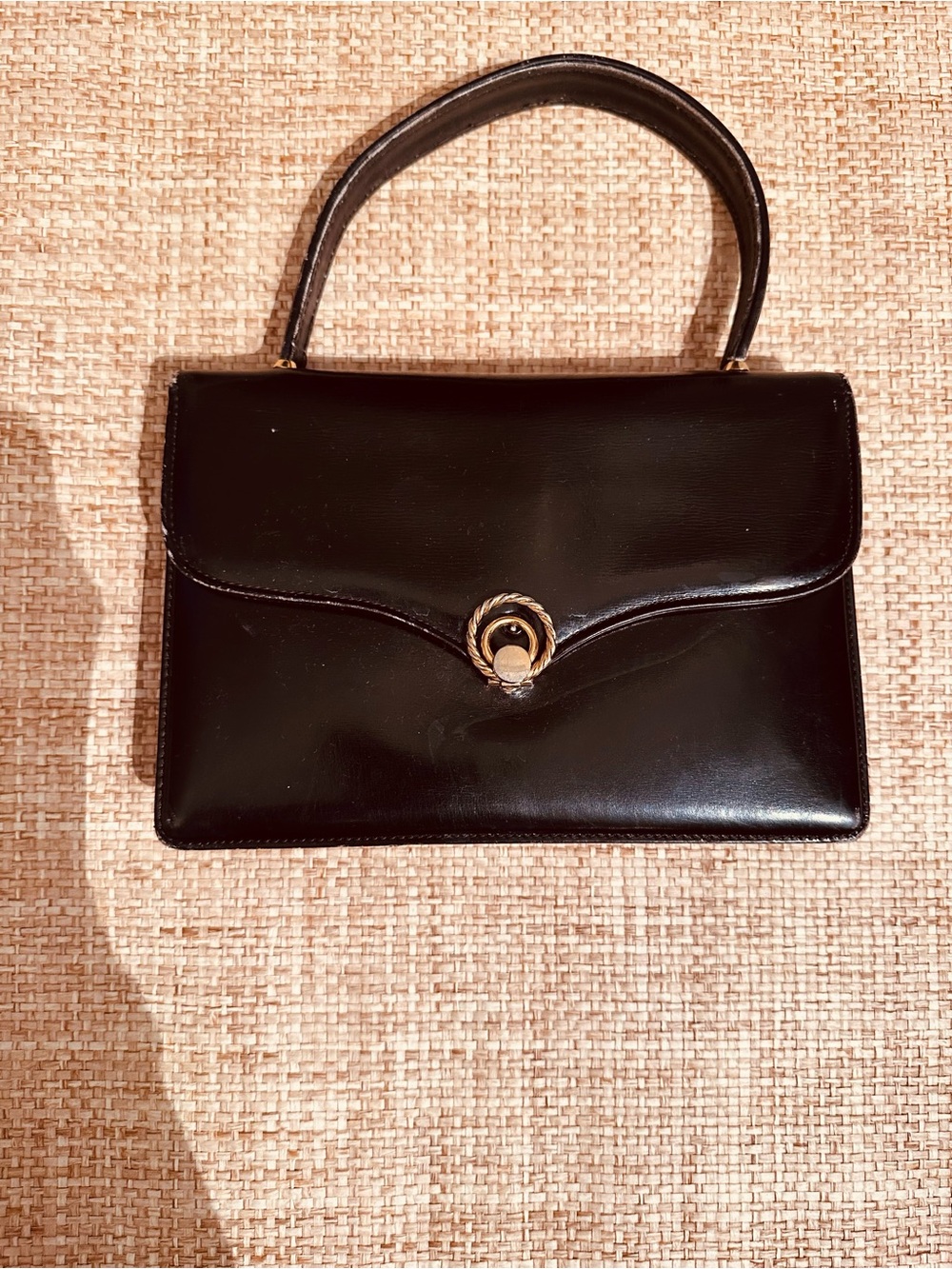 Vintage Gucci Black Top-Handle Leather purse from the late 1960s